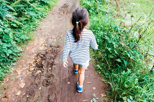 Safe and Sustainable: Choosing the Right Ingredients for Your Child's Hair